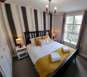 Old Town 1-Bedroom Apartment with Free Parking